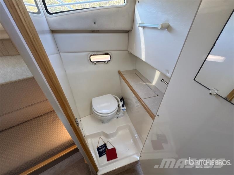  Bayliner 2355 23 ft Cruiser Otros componentes