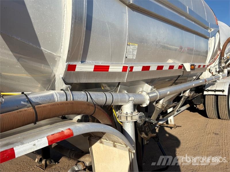Bedard Lead Pneumatic Bulk Trailer Otros remolques