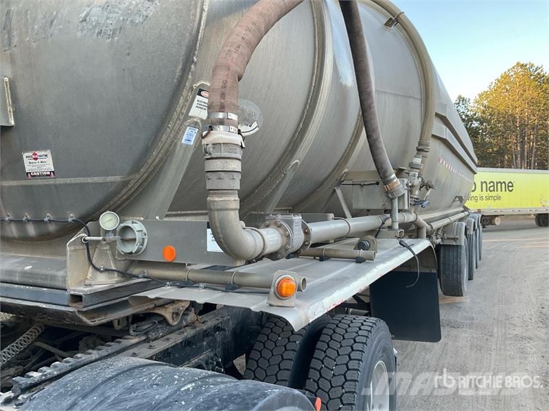Bedard Pneumatic Bulk Trailer Otros remolques