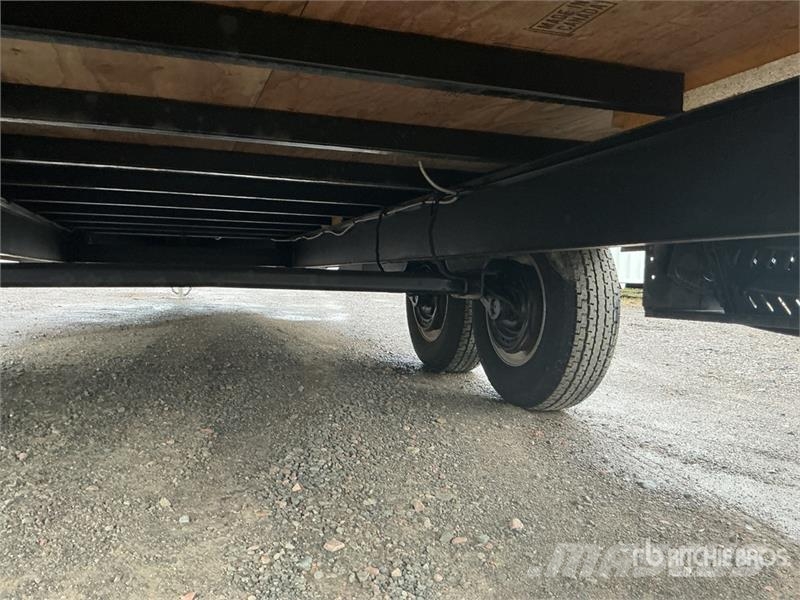Blackrain 22 ft x 8 ft 4 in Portable T/A Mobile Of Muu