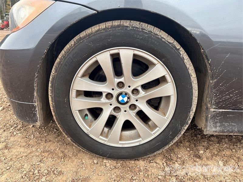 BMW 325i Automobile سيارات