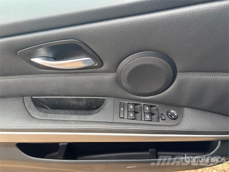 BMW 325i Automobile سيارات