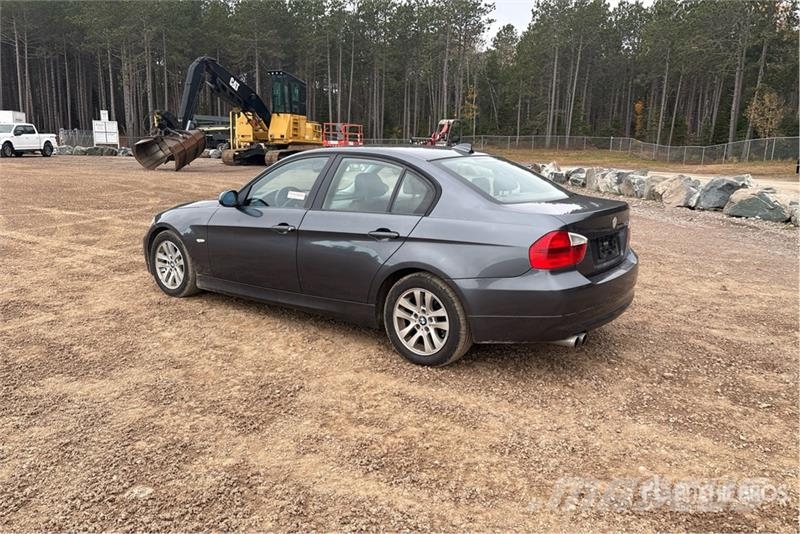 BMW 325i Automobile سيارات