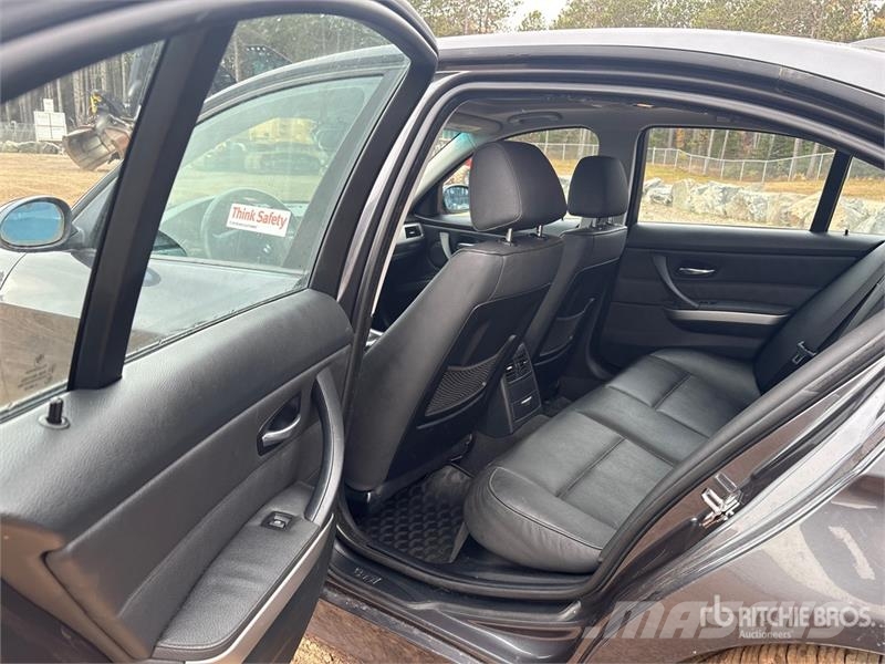 BMW 325i Automobile سيارات