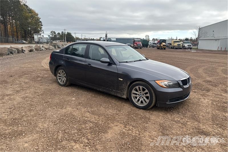 BMW 325i Automobile سيارات