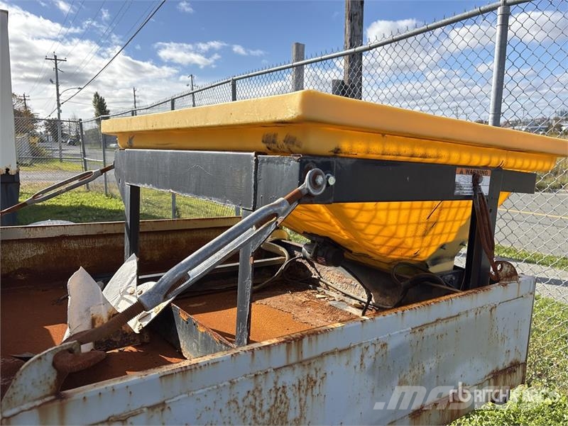 Bobcat 5600 Toolcat 4x4 Utility Vehicle (Inoperable) Pomoćni strojevi
