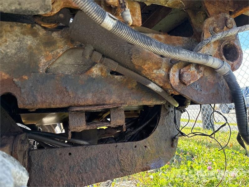 Bobcat 5600 Toolcat 4x4 Utility Vehicle (Inoperable) Pomoćni strojevi