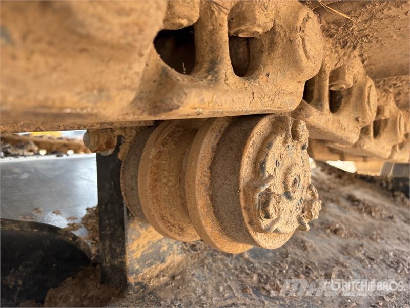Bobcat E165 Tracked Excavator Crawler excavators