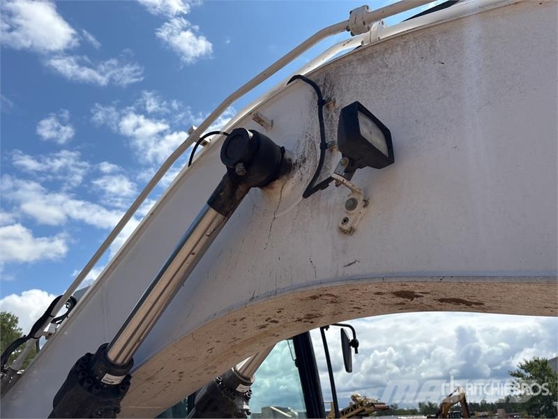Bobcat E165 Tracked Excavator Crawler excavators