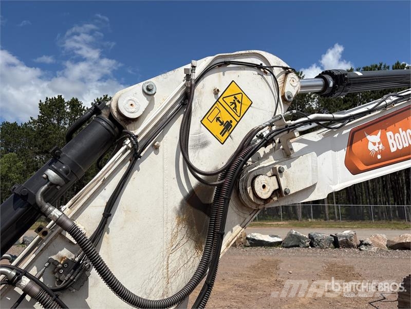 Bobcat E165 Tracked Excavator Crawler excavators