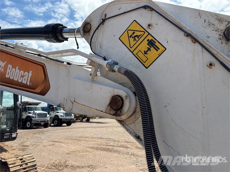 Bobcat E165 Tracked Excavator Crawler excavators