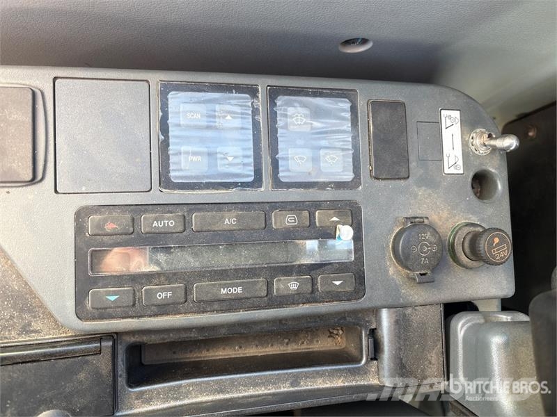 Bobcat E165 Tracked Excavator Rupsgraafmachines