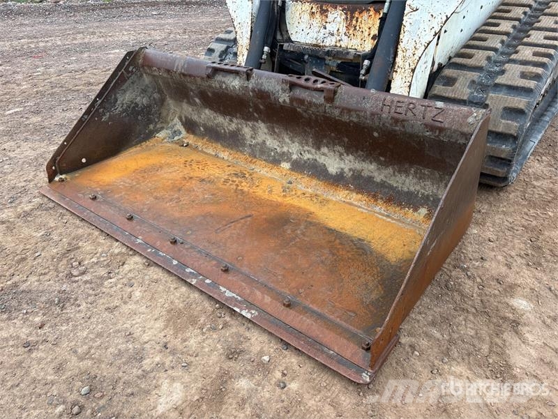 Bobcat T590 لوادر انزلاقية التوجيه