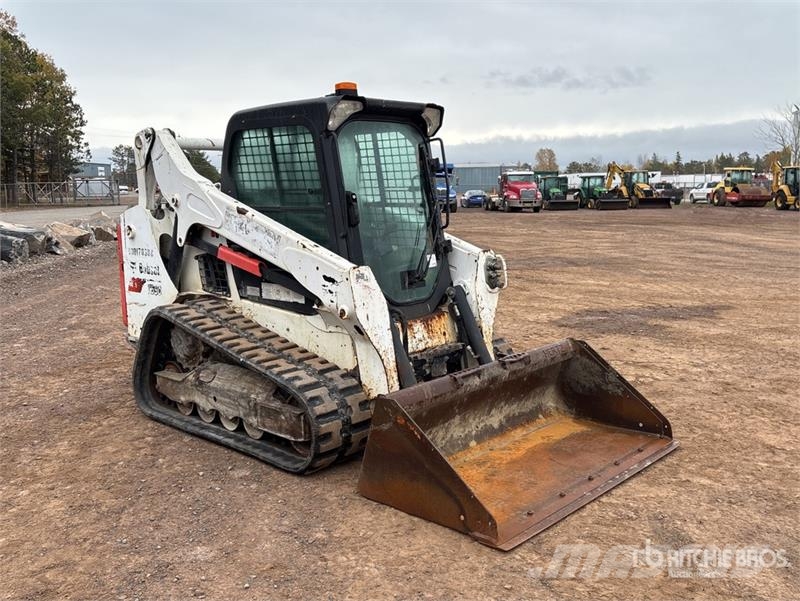 Bobcat T590 لوادر انزلاقية التوجيه