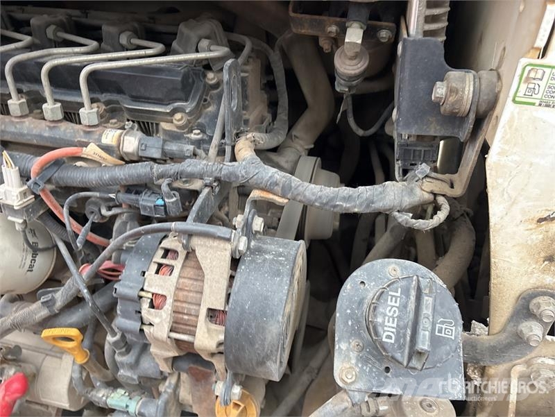 Bobcat T590 لوادر انزلاقية التوجيه