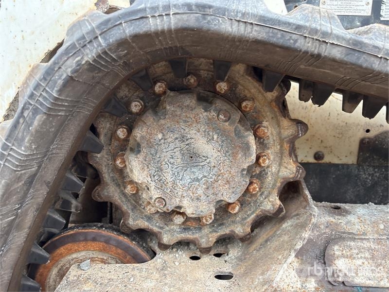 Bobcat T590 لوادر انزلاقية التوجيه