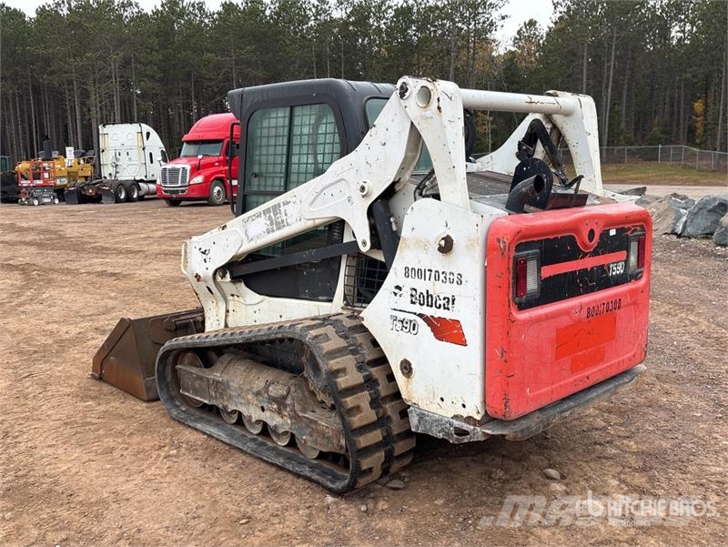 Bobcat T590 لوادر انزلاقية التوجيه
