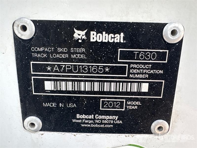 Bobcat T630 スキッドステアローダー