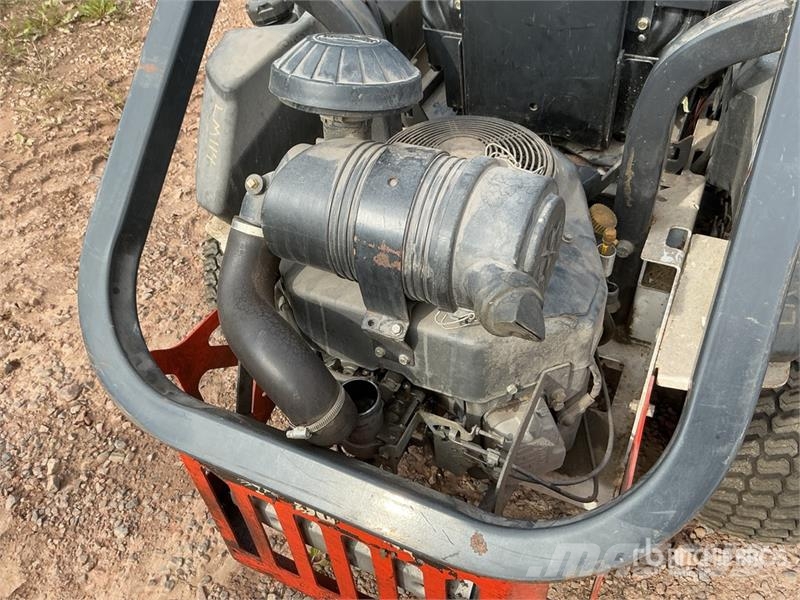 Bobcat ZT3500 Zero-Turn Lawn Mower ركوب الحشائش
