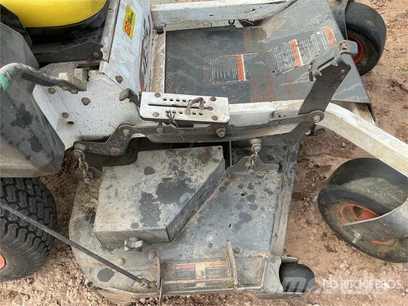 Bobcat ZT3500 Zero-Turn Lawn Mower ركوب الحشائش