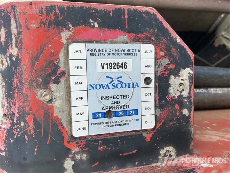  Bunker 8000 gal T/A Liquid Tanker Trailer Tanker trailers