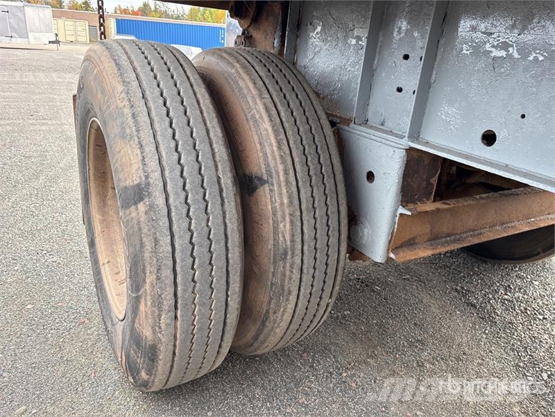 BWS 37DT3X 37 ft Tri/A End Dump Trailer 自卸拖车