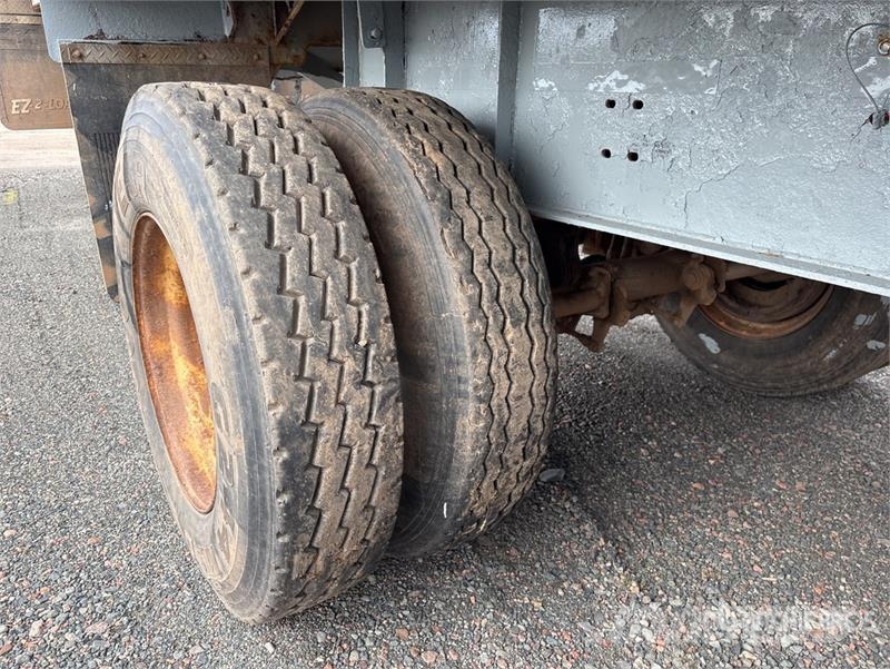 BWS 37DT3X 37 ft Tri/A End Dump Trailer 自卸拖车