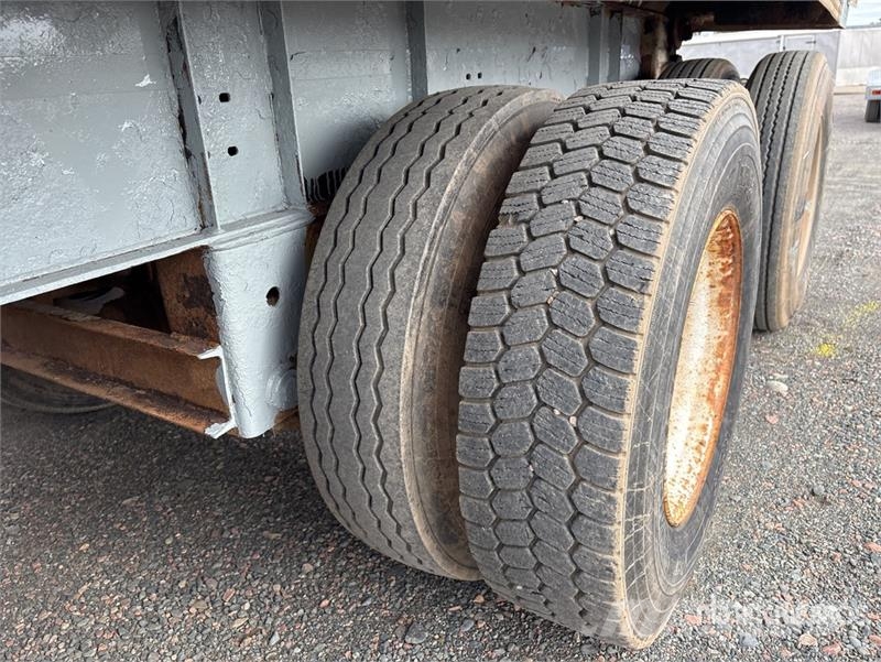 BWS 37DT3X 37 ft Tri/A End Dump Trailer 自卸拖车