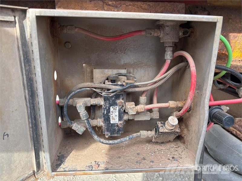 BWS EZ-2-Load 46 ft Tri/A Short Wood Log Trailer Prikolice za stabla