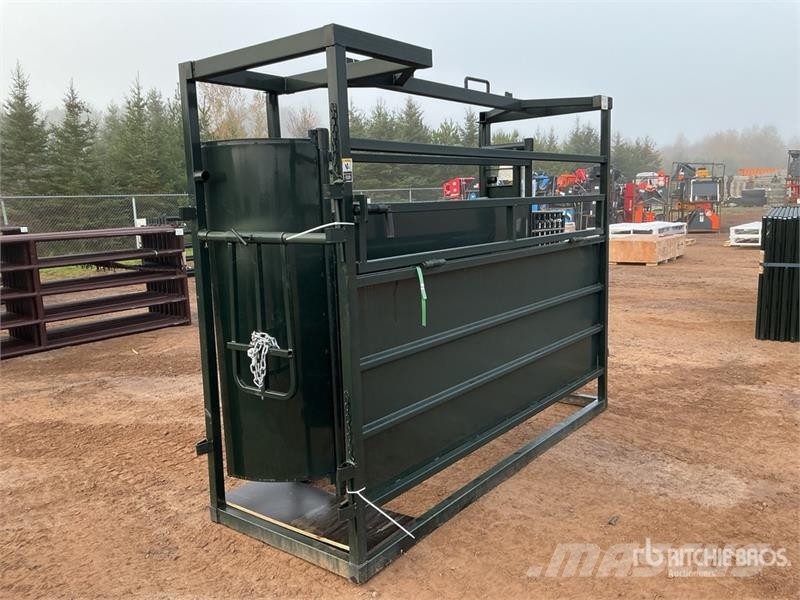 BYT CT509 8 ft 5 in Sheeted Cattle Alley (Unused) Оборудование для животноводческих ферм