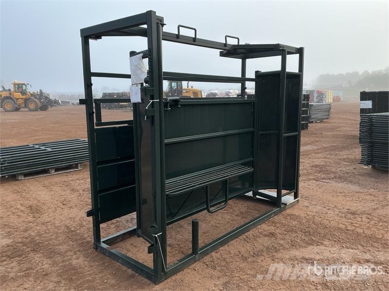 BYT CT509 8 ft 5 in Sheeted Cattle Alley (Unused) Оборудование для животноводческих ферм