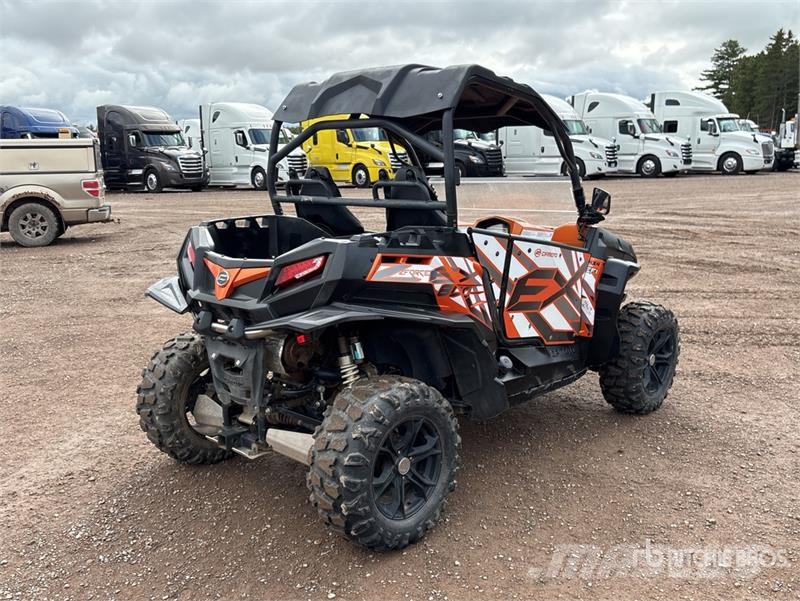 C&F Moto ZFORCE 800 4x4 Side By Side Automobili