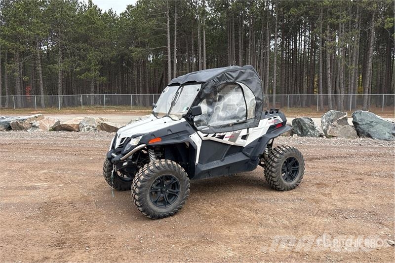 C&F Moto ZFORCE 800 4x4 Side By Side Carros