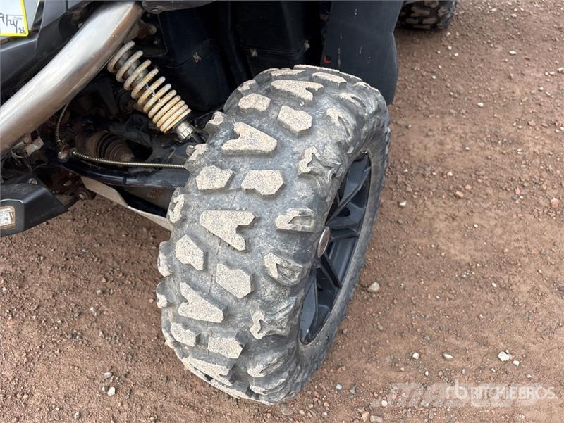 C&F Moto ZFORCE 800 4x4 Side By Side Automobili
