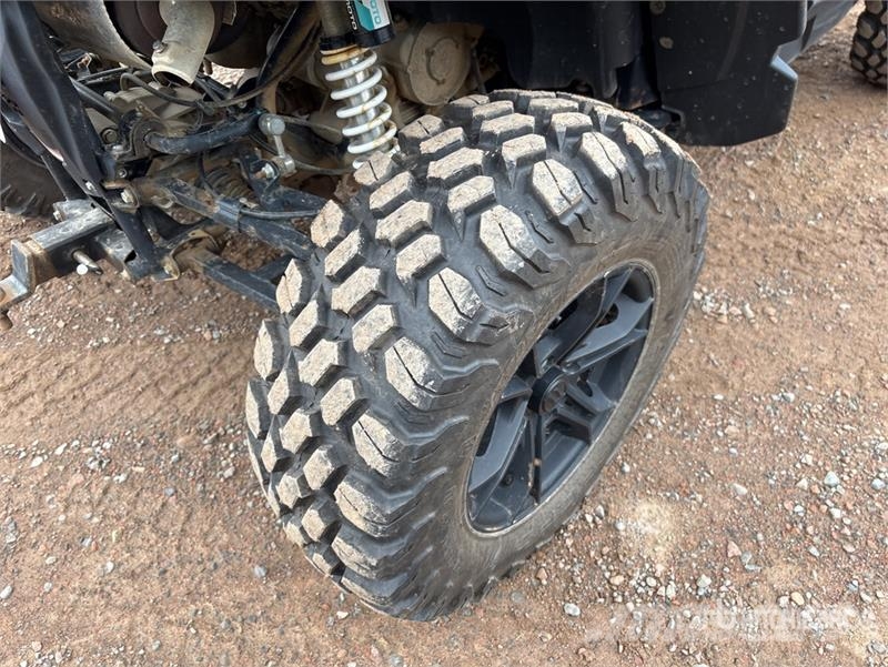 C&F Moto ZFORCE 800 4x4 Side By Side Carros