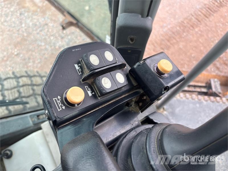 CAT 140M Motor Grader Graders