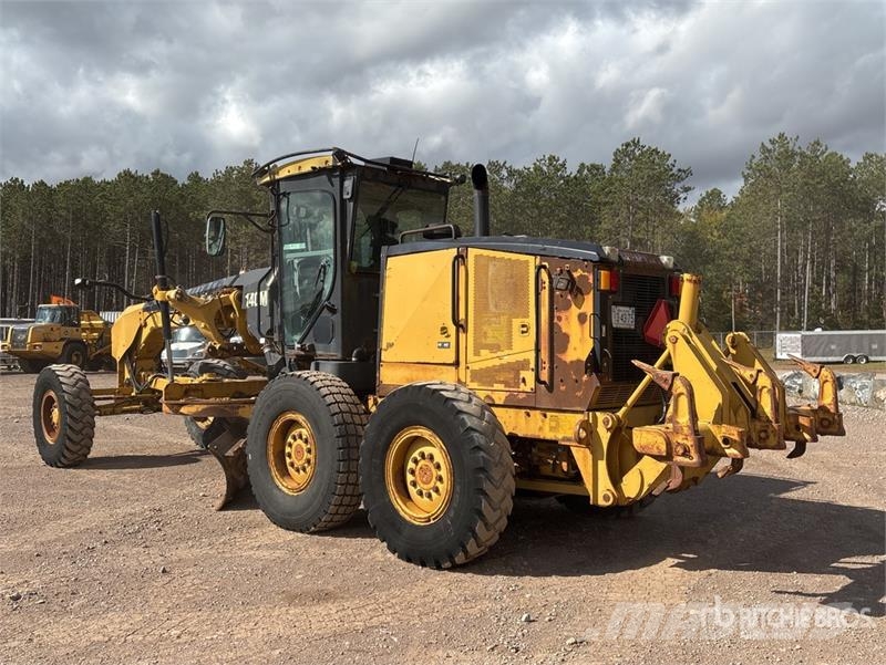 CAT 140M Motor Grader Грейдери
