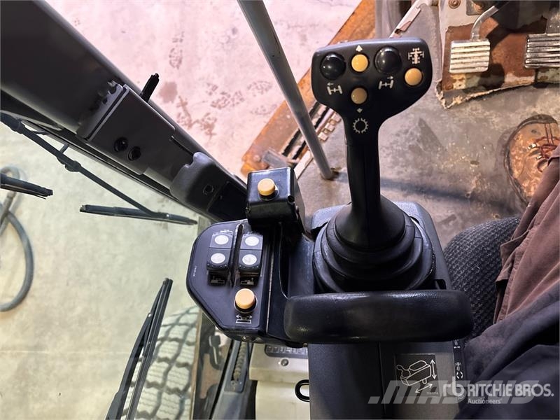 CAT 140M Motor Grader 平地机/推土机