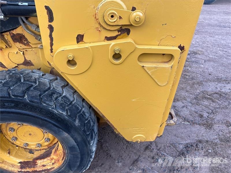 CAT 226D Šmykom riadené nakladače