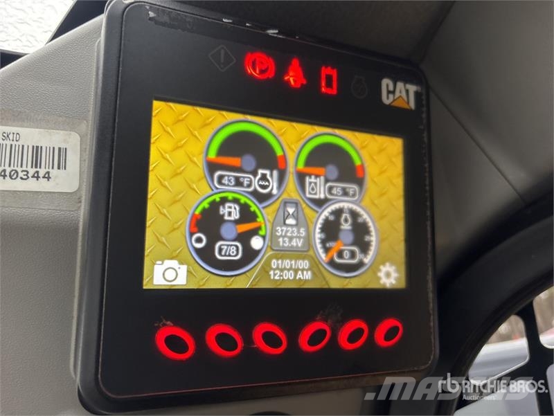 CAT 226D Liukuohjatut kuormaajat