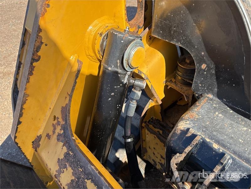 CAT 239D Skid steer loderler
