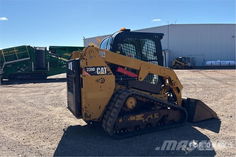 CAT 239D Skid steer loderler