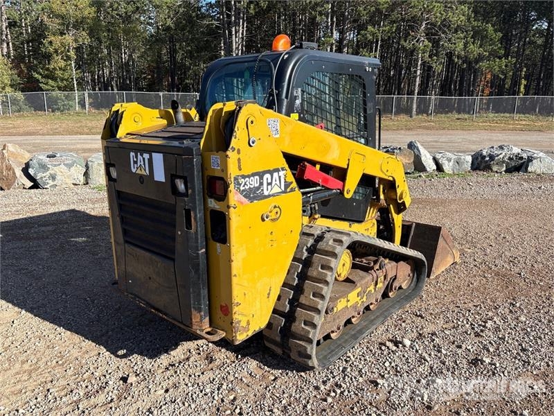 CAT 239D Minicargadoras