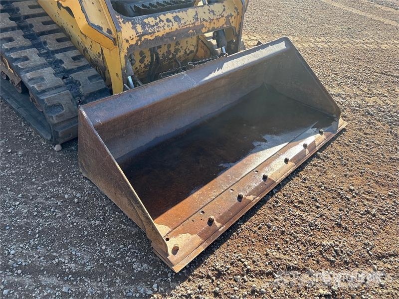 CAT 239D Minicargadoras