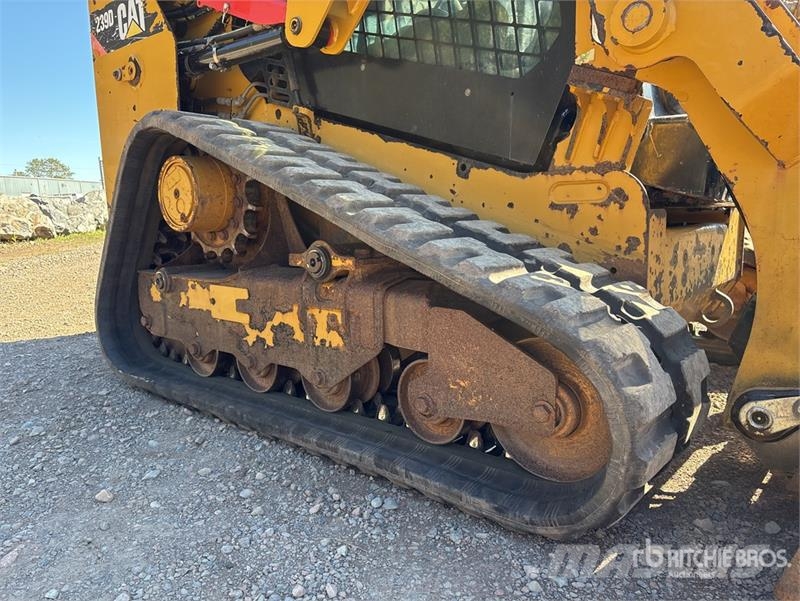 CAT 239D Skid steer loderler