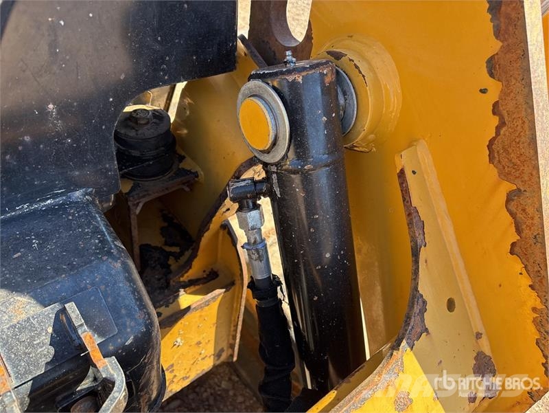 CAT 239D Skid steer loderler