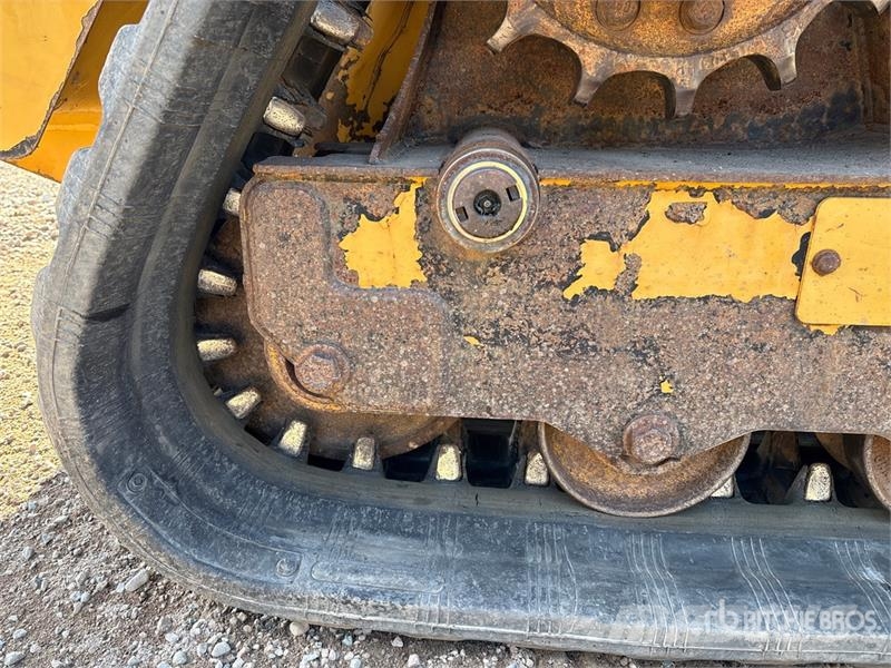 CAT 239D Minicargadoras