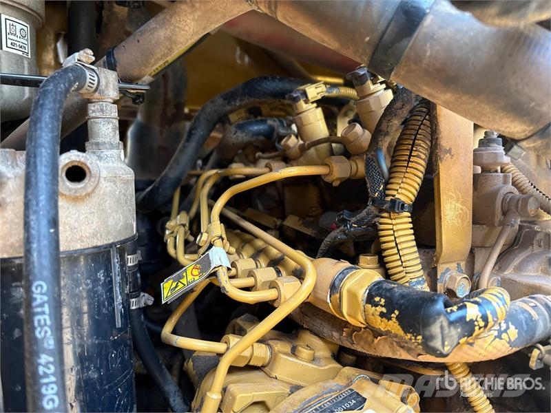 CAT 239D Minicargadoras
