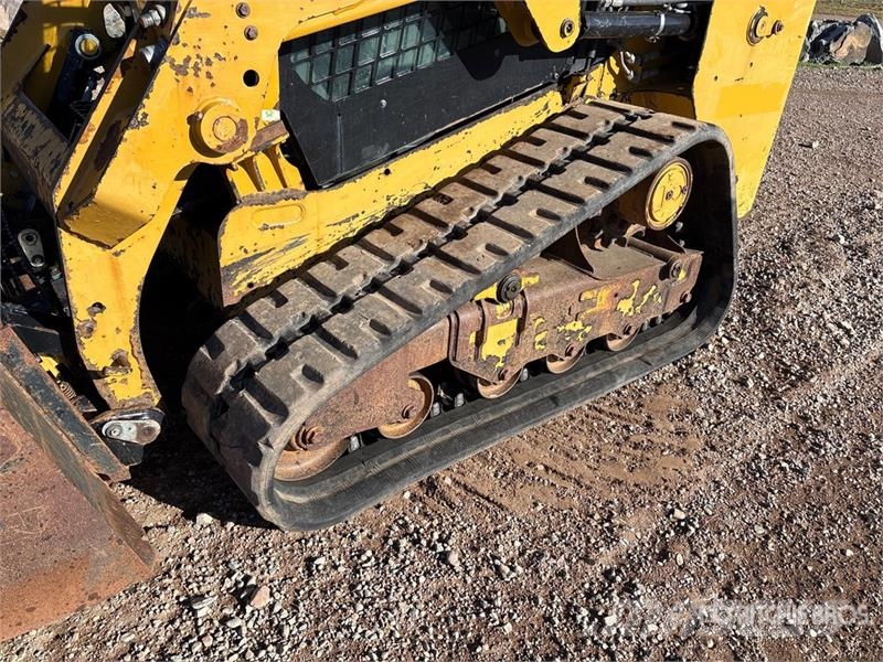 CAT 239D Minicargadoras