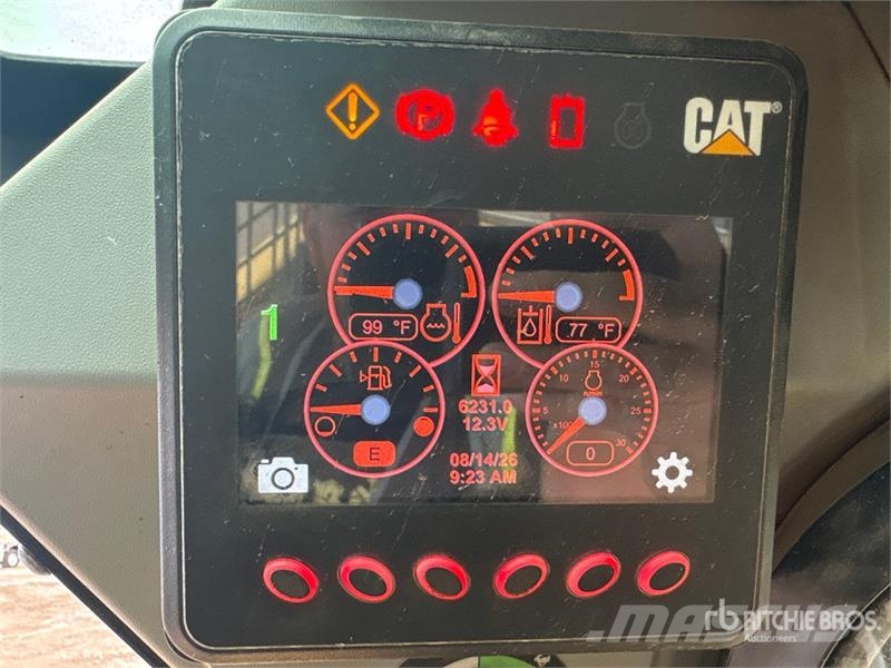 CAT 246D Chargeuse compacte